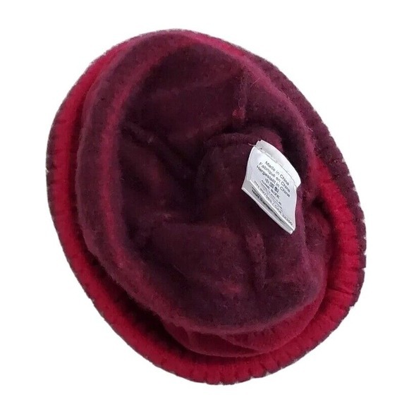 Outdoor Research Women's Lambswool Trista Beanie Hat Cap Red Pink Fuchsia - Picture 4 of 6